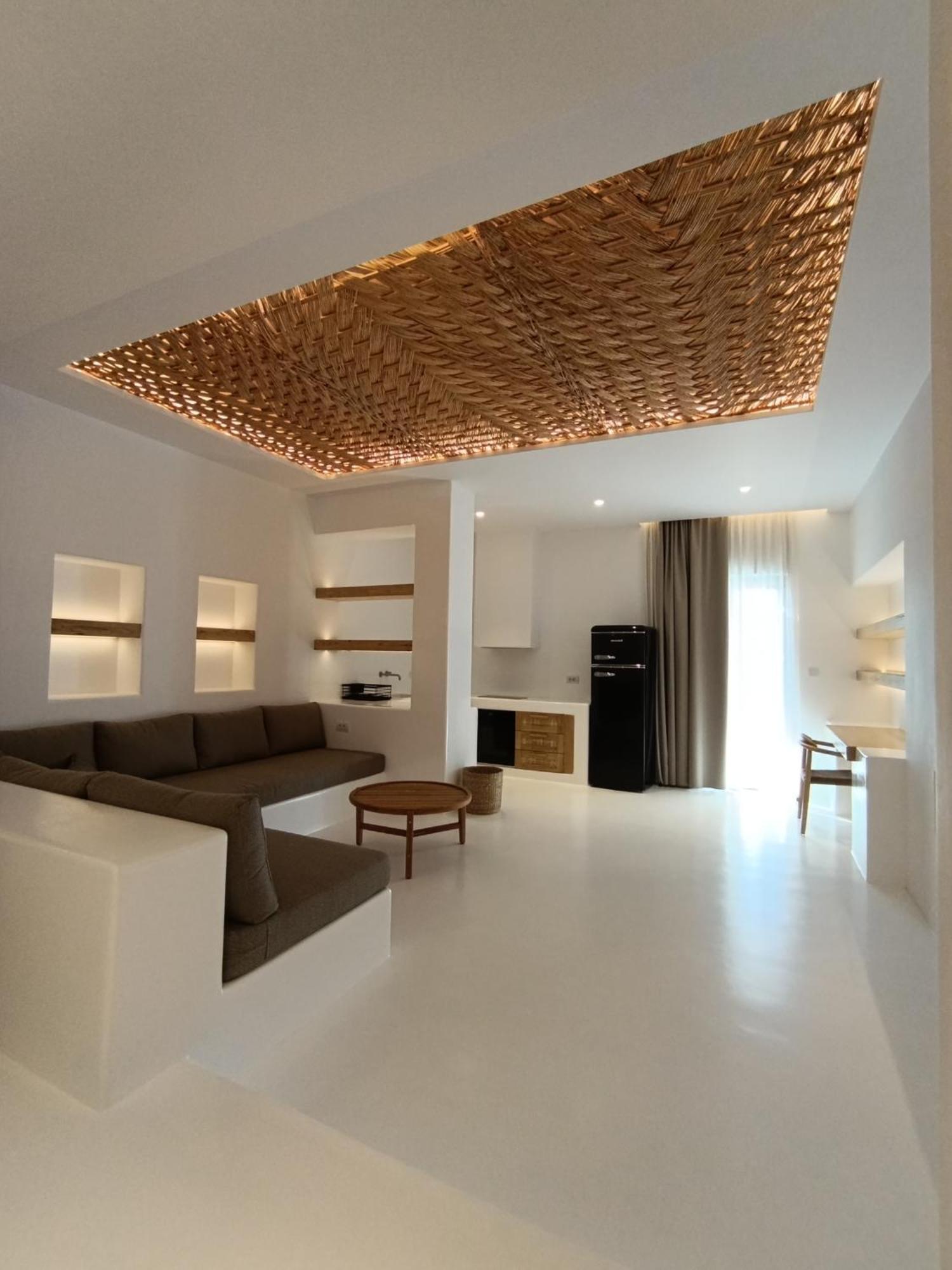 Yialos Ios Hotel Екстериор снимка