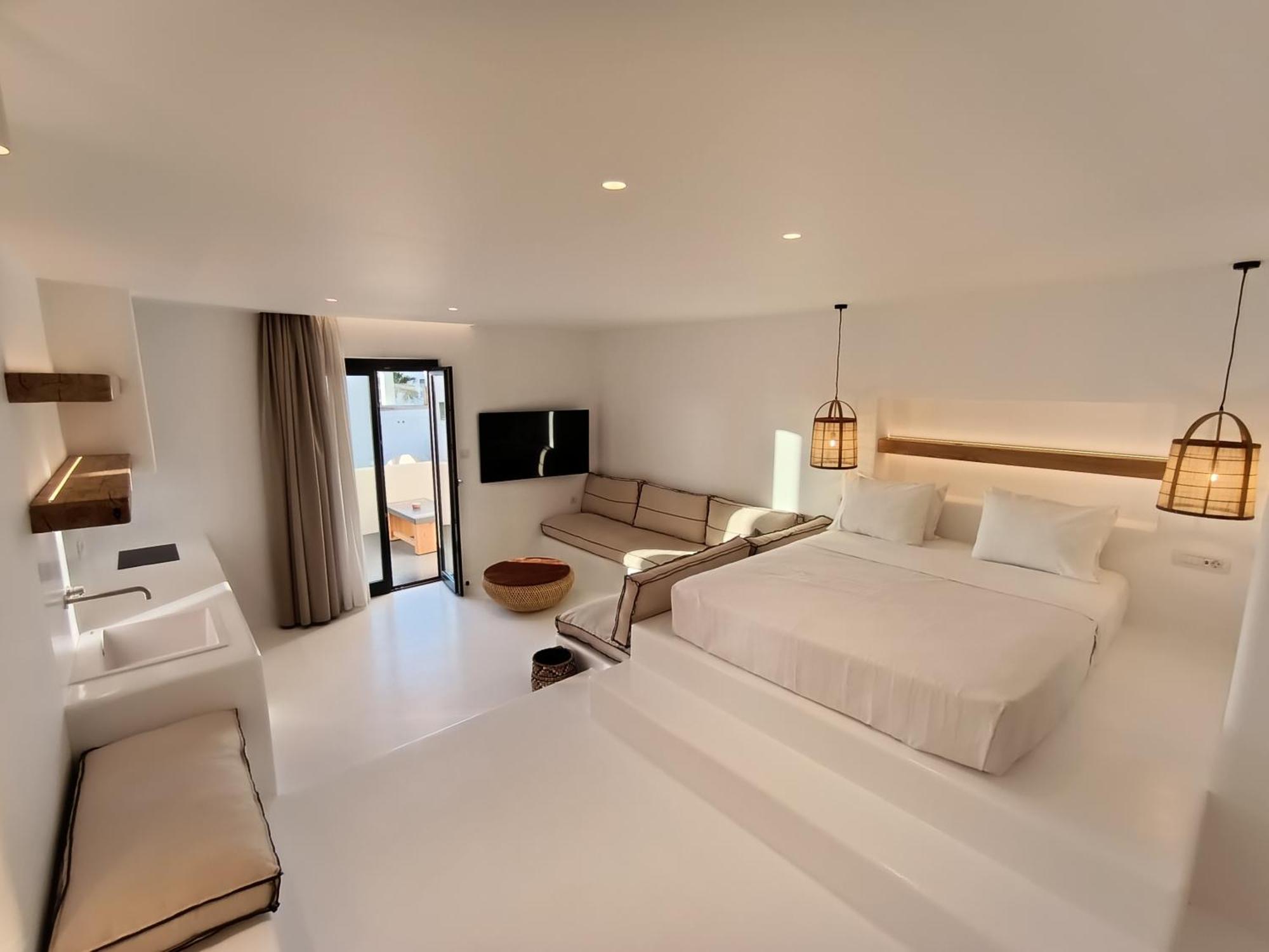 Yialos Ios Hotel Екстериор снимка